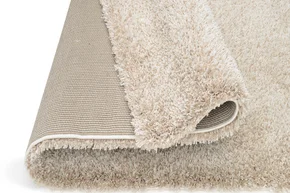 Abbildung eines Hochfloor Shaggy-Teppichs. - Abbildung eines Hochfloor Shaggy-Teppichs.